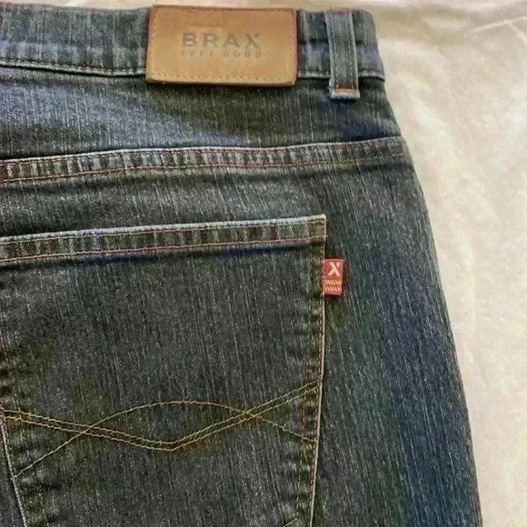 Brax Feel Good women’s dark wash boot cut jeans size 16 regular - Picture 1 of 11